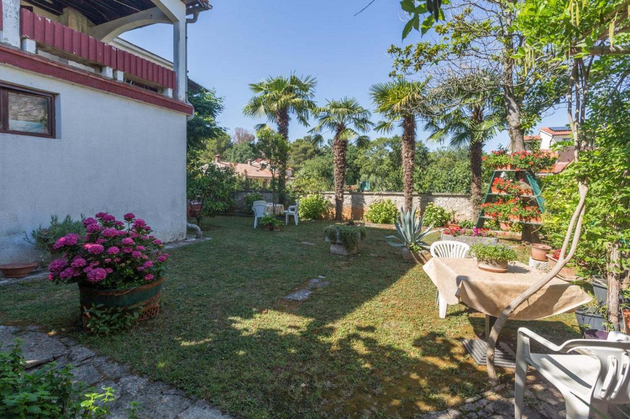 Anamarija Apartments Near The Beach And The Fantastic Adria Sea With Over 10 Small Islands Close By Funtana Dış mekan fotoğraf