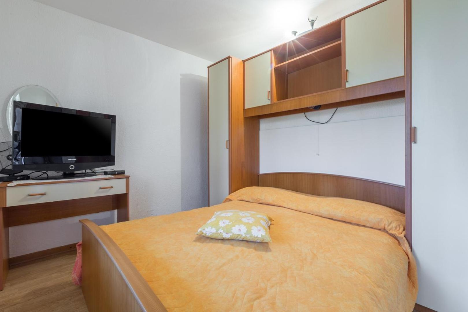 Anamarija Apartments Near The Beach And The Fantastic Adria Sea With Over 10 Small Islands Close By Funtana Oda fotoğraf