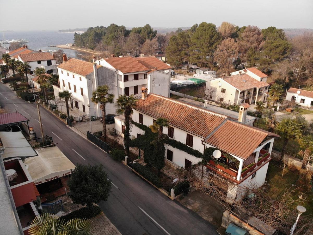 Anamarija Apartments Near The Beach And The Fantastic Adria Sea With Over 10 Small Islands Close By Funtana Dış mekan fotoğraf